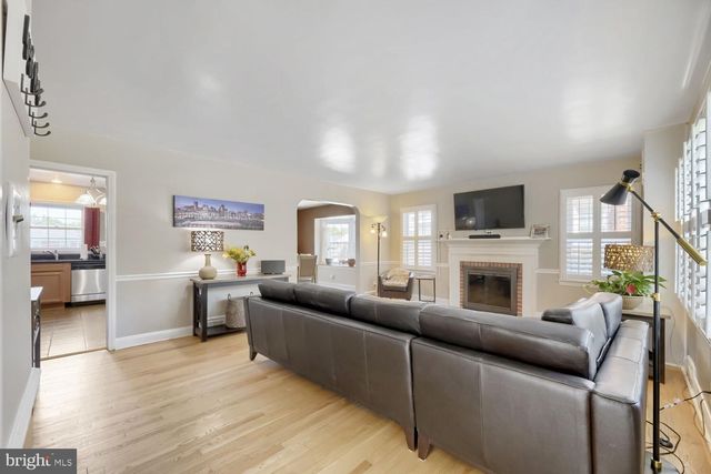 1827 EDGEWOOD RD, Towson, MD 21286