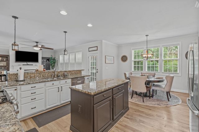 126 Gwendolyn Way, Fuquay Varina, NC 27526