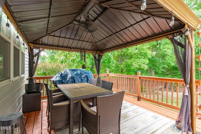 126 Gwendolyn Way, Fuquay Varina, NC 27526