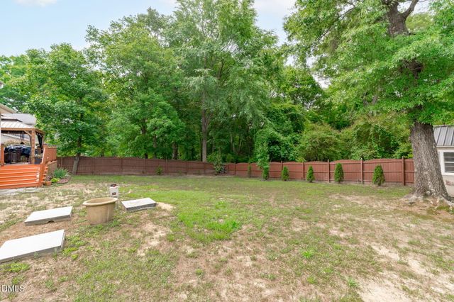 126 Gwendolyn Way, Fuquay Varina, NC 27526