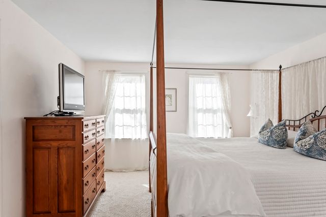 81 Whalers Walk, Edgartown, MA 02539