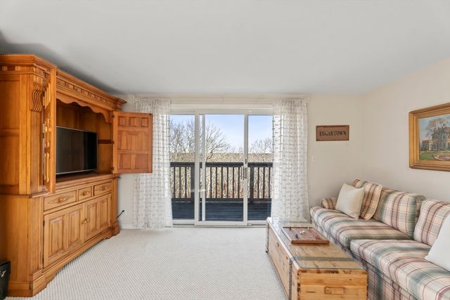 81 Whalers Walk, Edgartown, MA 02539