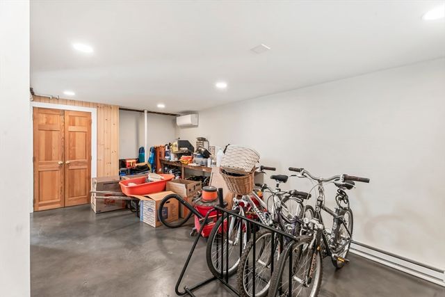 81 Whalers Walk, Edgartown, MA 02539