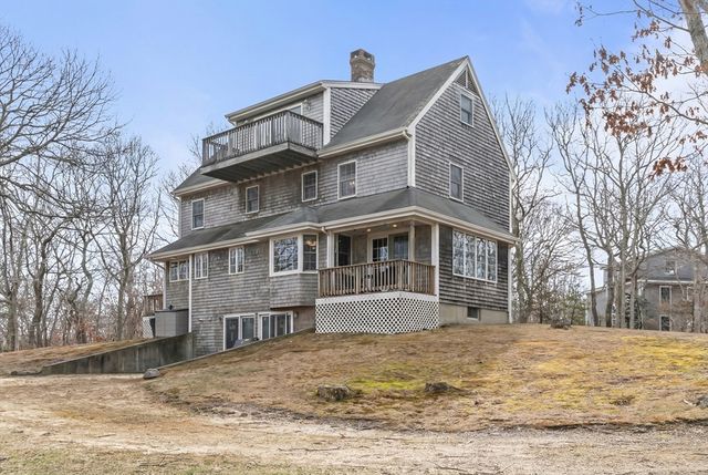 81 Whalers Walk, Edgartown, MA 02539