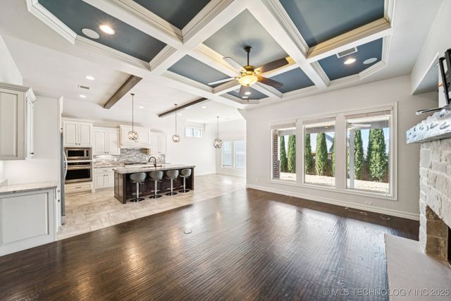 13006 S 2nd Street, Jenks, OK 74037