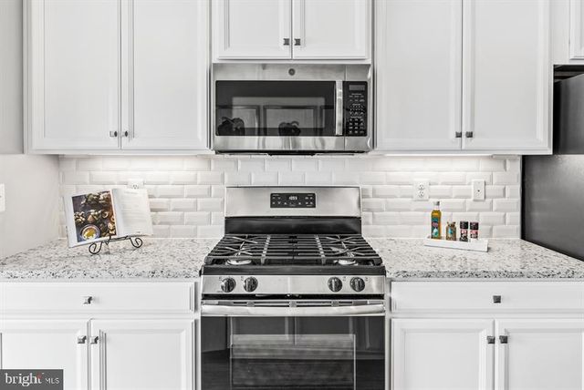 2244 WATERFRONT WAY, Baltimore, MD 21230