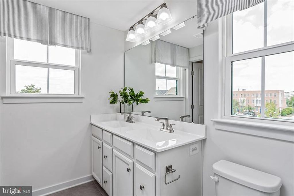 Image 15 of property listing at 2244 WATERFRONT WAY, Baltimore, MD 21230
