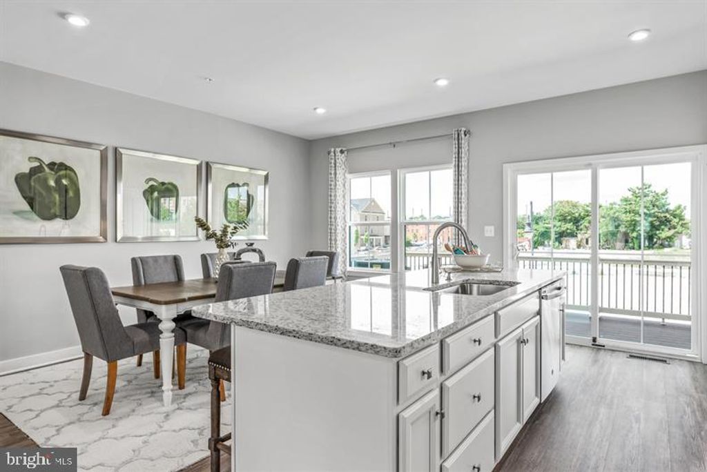 Image 6 of property listing at 2244 WATERFRONT WAY, Baltimore, MD 21230