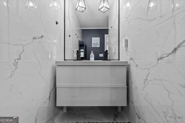 2026 Glendale Drive, Decatur, GA 30032