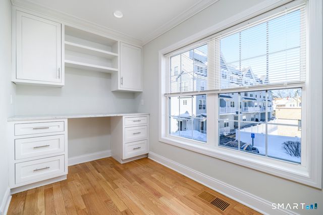 20 Third Street 12, Stamford, CT 06905