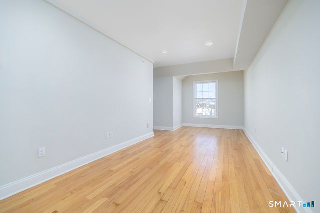 20 Third Street 12, Stamford, CT 06905