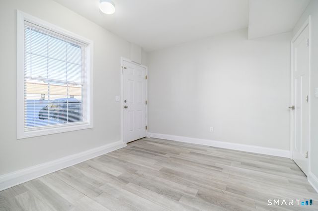 20 Third Street 12, Stamford, CT 06905
