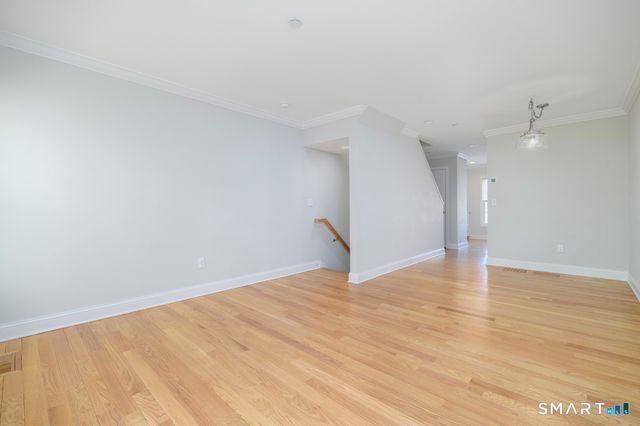 20 Third Street 12, Stamford, CT 06905
