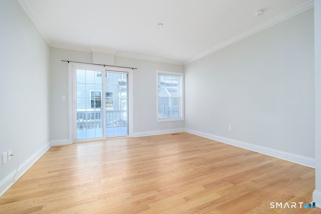 20 Third Street 12, Stamford, CT 06905