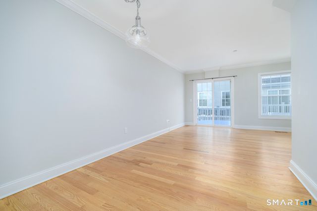 20 Third Street 12, Stamford, CT 06905