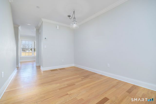 20 Third Street 12, Stamford, CT 06905