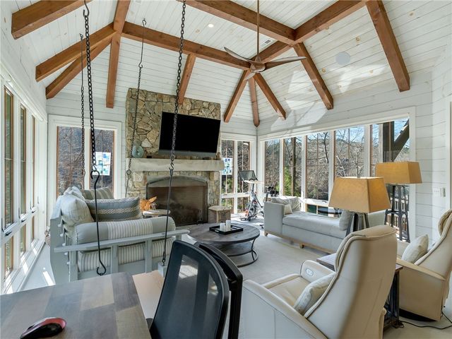 1067 Cliffs Vista Parkway, Six Mile, SC 29682