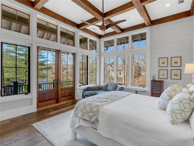 1067 Cliffs Vista Parkway, Six Mile, SC 29682