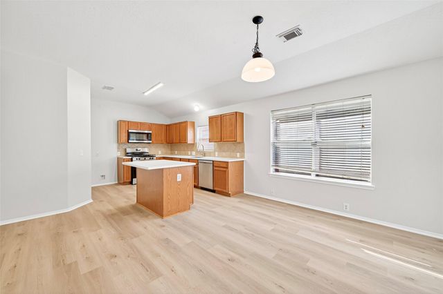 10614 Sugar Trace Drive, Sugar Land, TX 77498