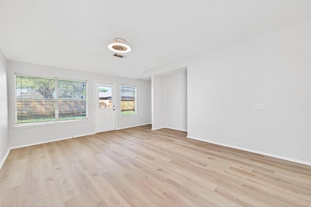 10614 Sugar Trace Drive, Sugar Land, TX 77498