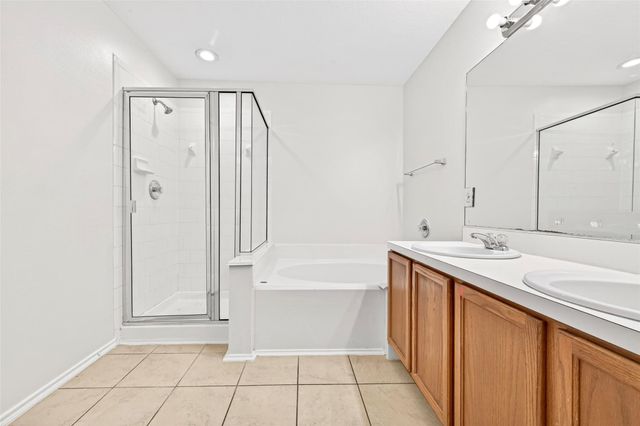 10614 Sugar Trace Drive, Sugar Land, TX 77498