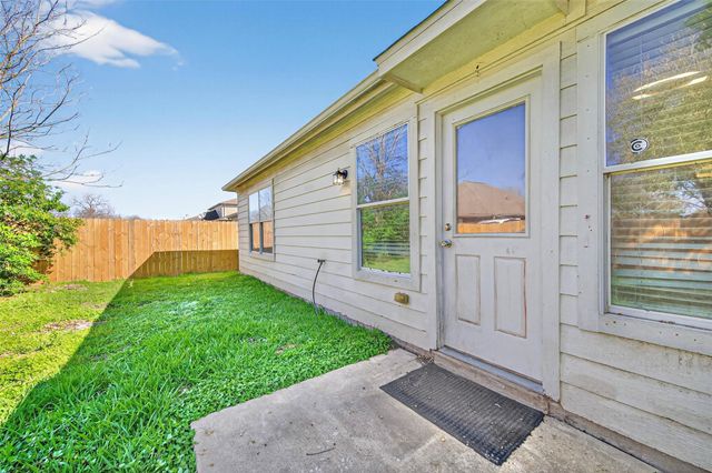 10614 Sugar Trace Drive, Sugar Land, TX 77498