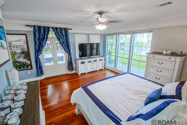 622 Plantation Ridge Ln, Baton Rouge, LA 70810