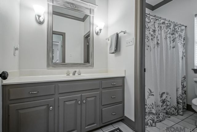 622 Plantation Ridge Ln, Baton Rouge, LA 70810