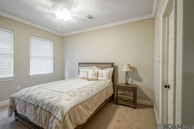 622 Plantation Ridge Ln, Baton Rouge, LA 70810
