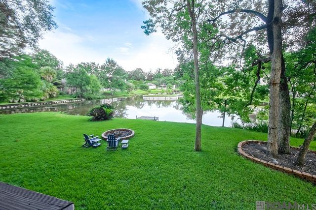 622 Plantation Ridge Ln, Baton Rouge, LA 70810