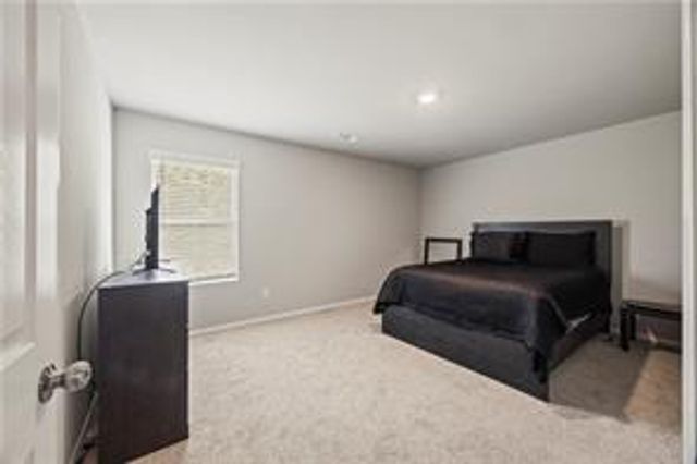 2765 W Emil Drive, Fayetteville, AR 72704