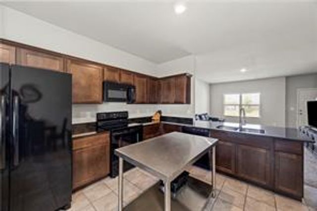 2765 W Emil Drive, Fayetteville, AR 72704