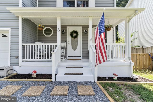 22 2ND, Colonial Beach, VA 22443