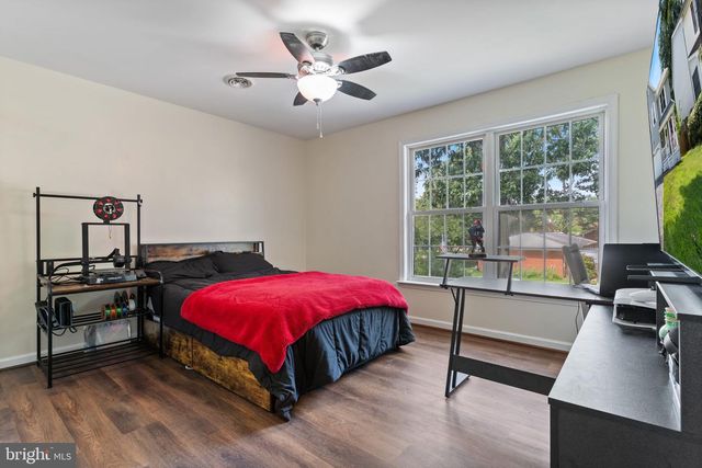 22 2ND, Colonial Beach, VA 22443