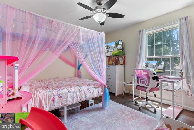 22 2ND, Colonial Beach, VA 22443