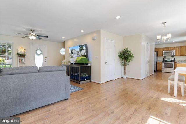 22 2ND, Colonial Beach, VA 22443
