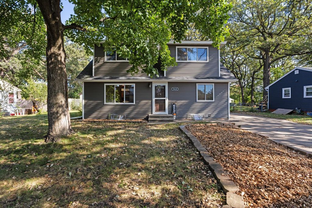 5434 Jackson Drive, Mounds View, MN 55112