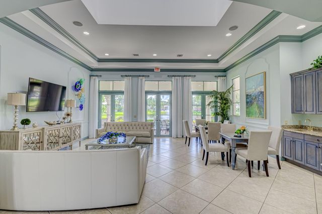 4131 Venetia Way, Palm Beach Gardens, FL 33418
