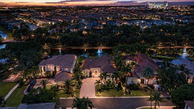 4131 Venetia Way, Palm Beach Gardens, FL 33418