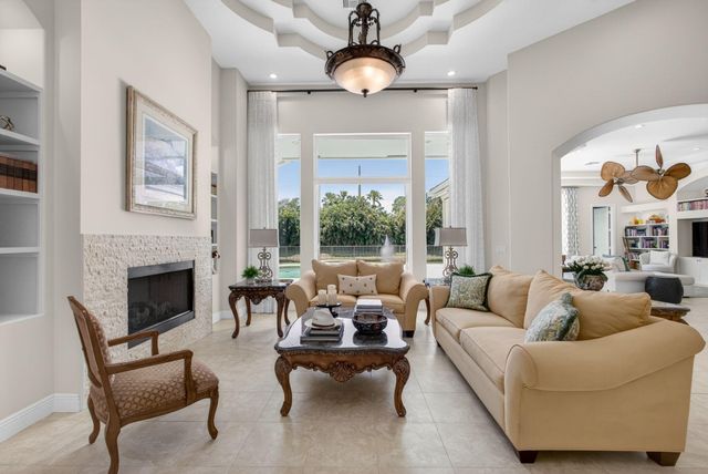 4131 Venetia Way, Palm Beach Gardens, FL 33418
