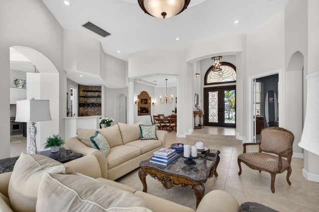 4131 Venetia Way, Palm Beach Gardens, FL 33418
