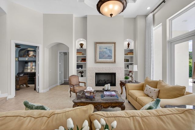 4131 Venetia Way, Palm Beach Gardens, FL 33418