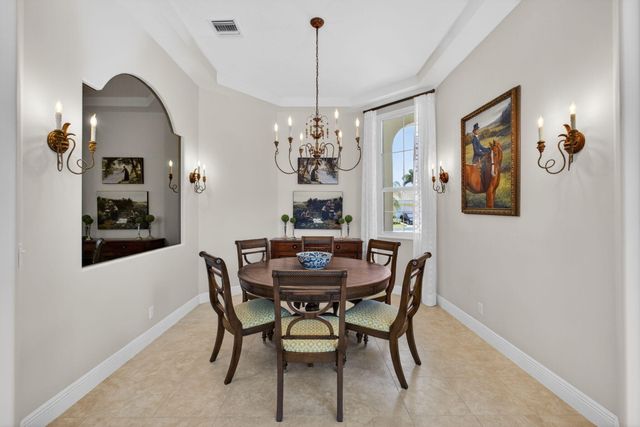 4131 Venetia Way, Palm Beach Gardens, FL 33418