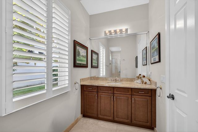 4131 Venetia Way, Palm Beach Gardens, FL 33418