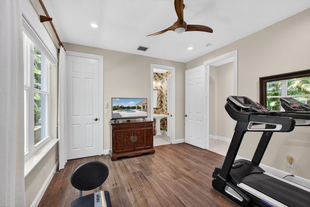4131 Venetia Way, Palm Beach Gardens, FL 33418