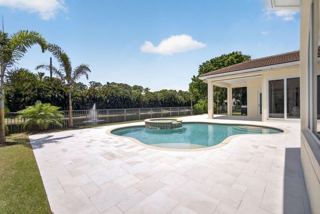 4131 Venetia Way, Palm Beach Gardens, FL 33418