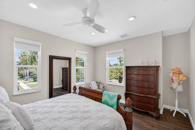 4131 Venetia Way, Palm Beach Gardens, FL 33418