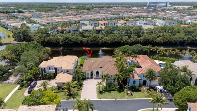 4131 Venetia Way, Palm Beach Gardens, FL 33418