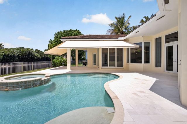 4131 Venetia Way, Palm Beach Gardens, FL 33418