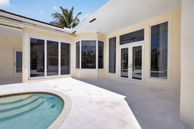 4131 Venetia Way, Palm Beach Gardens, FL 33418